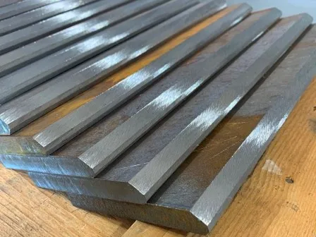 Multiple-Beveled-Armor-Steel-Plates-Precision-Bevel